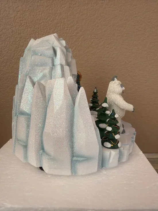 Hawthorne Village Rudolph's Town Abominable Snowman Christmas at Bumble's NEW - Picture 10 of 16